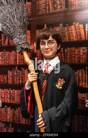Shah Alam, Malaysia - April 17,2023 : Harry Potter (Daniel Radcliffe)'s Wachsfigur ausgestellt auf Red Carpet 2 in I-City Shah Alam. Stockfoto