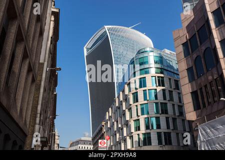 20 Fenchurch Street in London. Neo-Futurismus-Wolkenkratzer, auch Walkie Talkie Building genannt. Architekt Rafael Viñoly, Heimat von Skygarden. Stockfoto