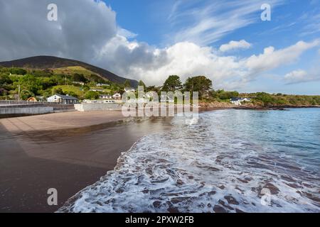 Kells Bay Beach an der Dingle Bay im Ring of Kerry am Wild Atlantic Way, Kells County Kerry. Stockfoto