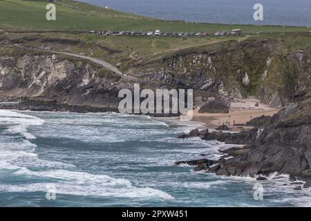 Coumeenoole Beach von Slea Head auf der Dingle-Halbinsel am Wild Atlantic Way County Kerry. Stockfoto