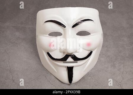 Moskau, Russland, 30. April 2023: Guy Fawkes Anonym Maske. Stockfoto