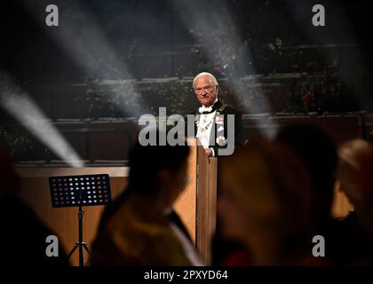 Der schwedische König Carl Gustaf hält eine Rede bei einem Staatsessen, das vom Präsidenten Estlands am 2. Mai 2023 in Viimsi Artium, Tallinn, Estland, ausgerichtet wurde Stockfoto