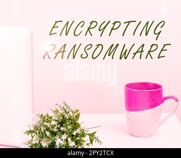 Handschriftliches Schild Encrypting Ransomware, Konzept zum Schutz vertraulicher Daten vor Angreifern mit Zugriff Stockfoto