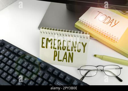 Inspiration zeigt Schild Notfallplan, Wort geschrieben auf Verfahren für die Reaktion auf große Notfälle vorbereitet sein Stockfoto