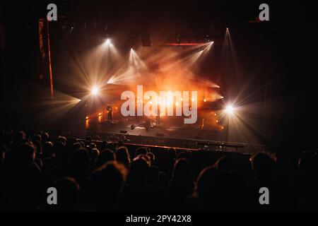 London, Großbritannien. 30. April 2023 Novo Amor tritt in der Barbican Hall in London auf. Kredit: Sam Hardwick/Alamy Live News. Stockfoto