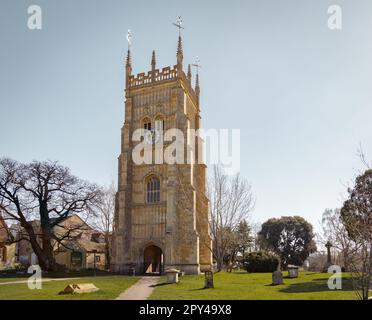 Ein Blick auf den Abbey Bell Tower, möglicherweise das größte und vollständigste Beispiel eines spätmittelalterlichen Glockenturms in England. Stockfoto