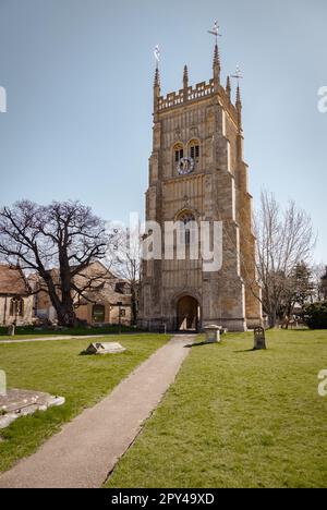 Ein Blick auf den Abbey Bell Tower, möglicherweise das größte und vollständigste Beispiel eines spätmittelalterlichen Glockenturms in England. Stockfoto