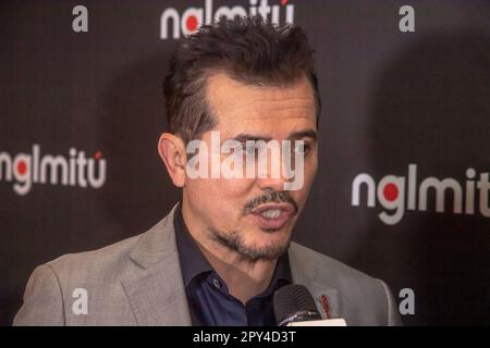New York, Usa. 02. Mai 2023. NEW YORK, NEW YORK - 02. MAI: John Lequizamo nimmt am 2. Mai 2023 an der NGLmitú Streaming Platform Launch Event in der Ascent Lounge in New York City Teil. Kredit: Ron Adar/Alamy Live News Stockfoto