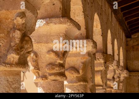 Iglesia de San Miguel , 1081, San Esteban de Gormaz, Soria, Comunidad Autónoma de Castilla, Spanien, Europa Stockfoto