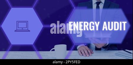 Inspiration mit dem Schild „Energy Audit“. Bewertung von Geschäftsideen zum Energiebedarf und zur Effizienz eines Gebäudes Stockfoto