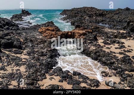 Kap Verde - Boa Vista, Arch Beach/Küste in Sal Rei Stockfoto