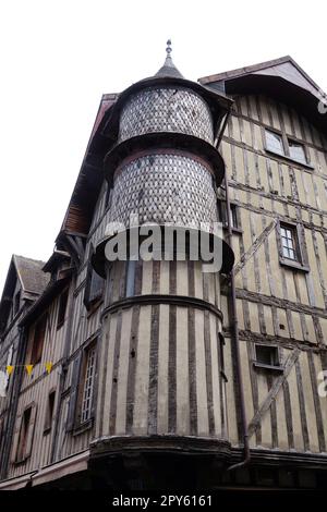 Fachwerkhaus in Troyes Stockfoto