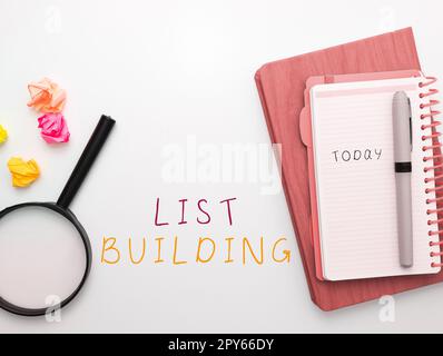 Textbeschriftung zur Erstellung der Liste. Business-Ideendatenbank mit Personen, die Sie mit Ihrer Marketingbotschaft kontaktieren können Stockfoto