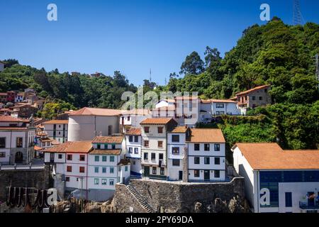 Das Fischerdorf Cudillero in Asturien, Spanien Stockfoto