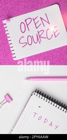Textunterschrift für Open Source. Konzept bedeutet, dass die Software mit dem frei verfügbaren Original-Quellcode bezeichnet wird Stockfoto