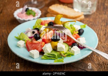 Geeksalat mit Fetakäse Stockfoto