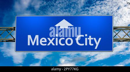 Straßenschild mit Hinweisschildern zur Stadt Mexiko-Stadt Stockfoto