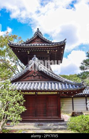 Kyoto, Japan - 1. 2019. April; japanischer Tempel Stockfoto