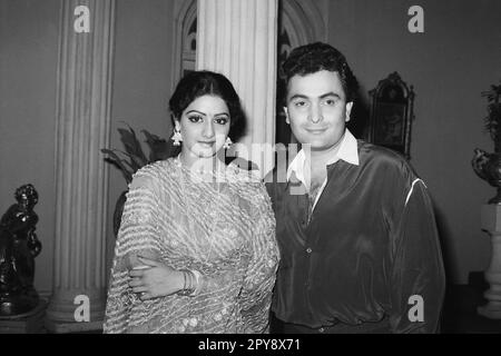 Indische alte 1980er Jahre Schwarzweiß-bollywood-Kino hindi Filmschauspieler, Indien, Rishi Kapoor, indischer Schauspieler, Shree Amma Yanger Ayyappan, Sridevi, indische Schauspielerin, Indien Stockfoto