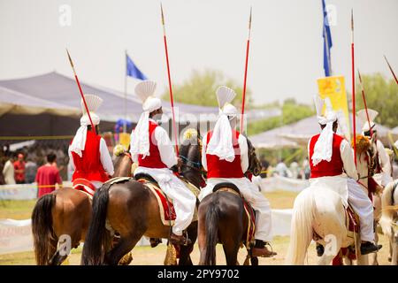 Pakistan, asiatischer Reiter auf dem traditionellen Islamabad Championship Zeltverankerungsfestival in Islamabad Zeltverankerung . 30-April-2023 Stockfoto