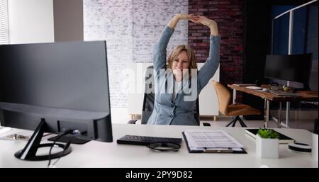 Dehnungsübung Stockfoto