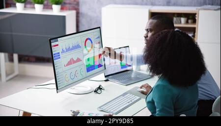 Datenanalyst Für Afroamerikaner Stockfoto