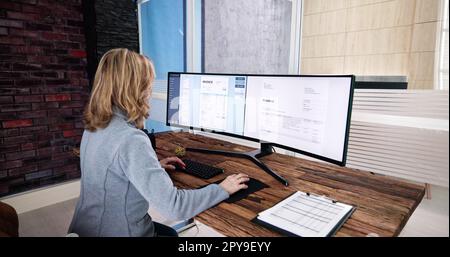 Online-Kontoauszug für digitale E-Rechnungen Stockfoto