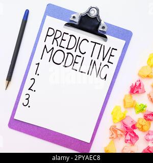 Textzeichen für Predictive Modeling. Konzept bedeutet Wartungsstrategie basierend auf vorausschauenden Analysen Stockfoto