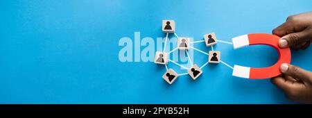 Business Lead Und Customer Generation Magnet Pulling Stockfoto