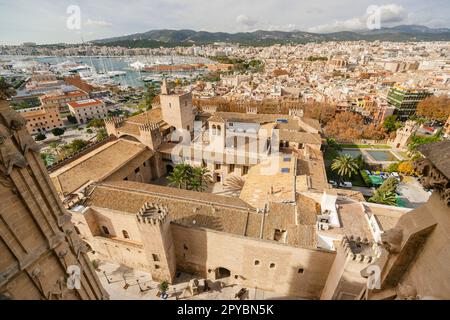 Palacio Real de la Almudaina, siglos XIII-XV. Palma Mallorca. Islas Baleares. España. Stockfoto