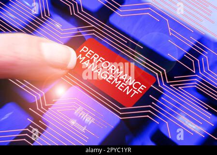 Schreiben mit Anzeige von Text Performance Management. Konzept bedeutet Verbesserung der Mitarbeitereffektivität Gesamtbeitrag Stockfoto