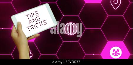 Tipps und Tricks zum Schreiben von Text per Hand. Geschäftsansatz hilfreiche Ratschläge, die bestimmte Aktionen einfacher machen Stockfoto