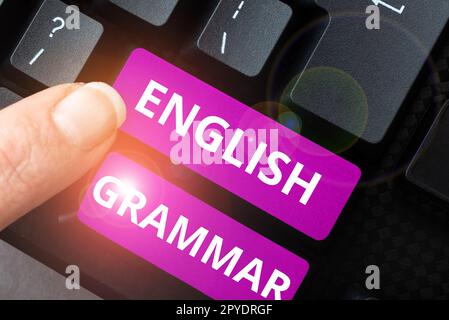 Schild mit englischer Grammatik. Die Kurse zum Geschäftskonzept decken alle Ebenen der englischen Sprache und des Schreibens ab Stockfoto