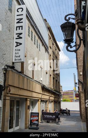 Ein Blick auf das Schild im Tyneside Cinema - einem unabhängigen Kino in der Stadt Newcastle upon Tyne, Großbritannien. Stockfoto