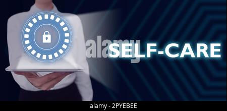 Handschriftlicher Text Self Care. Wort geschrieben über die Praxis, Maßnahmen zu ergreifen, um die eigene Gesundheit zu verbessern Stockfoto
