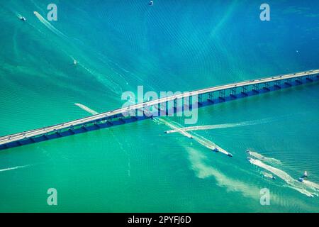 Luftaufnahme des Rickenbacker Causeway, Miami, Florida, USA Stockfoto