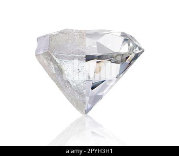 Blendender Diamant vor und nach dem ungeschnittenen Schnitt auf weißem Hintergrund Stockfoto