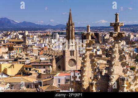 iglesia gotica de Santa Eulàlia, Siglos XIV-XIX desde la Catedral de Mallorca , siglo XIII, Monumento Histórico-artístico, Palma, mallorca, islas bal Stockfoto