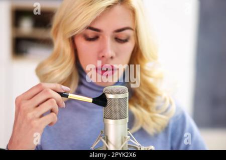 ASMR. Vegetative Sensorische Meridian-Reaktion Stockfoto