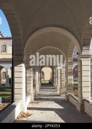 La Certosa ehemaliges Kloster und Eintrittsportal für Irrenanstalten in Collegno Stockfoto