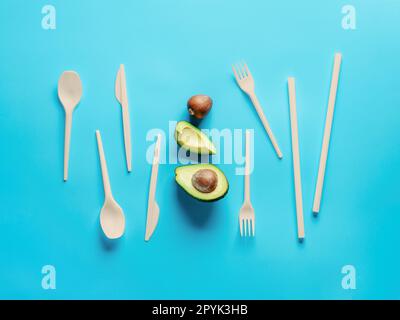 Avocado Seeds Biologisch Abbaubares Einhand-Besteck Stockfoto