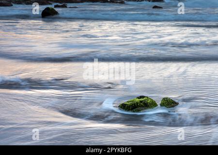 Abend am Strand von Benijo in der Nähe von Taganana, Teneriffa, Spanien Stockfoto