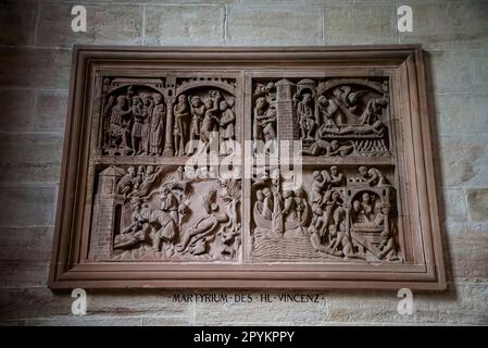 Martyrium St. Vincent, Basler Münster, ursprünglich eine katholische Kathedrale und heute eine reformierte protestantische Kirche. Die ursprüngliche Kathedrale wurde zwischen uns erbaut Stockfoto