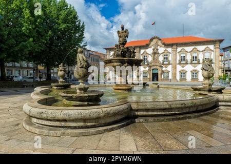 Braga Rathaus und Brunnen, Minho, PortugalT Stockfoto