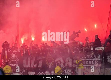 Stuttgart, Deutschland. 03. Mai 2023. VFB-Fans im Spiel VFB STUTTGART - EINTRACHT FRANKFURT 2-3 DFB-Pokal, deutscher Fußballpokal, Halbfinale am 03. Mai 2023 in Stuttgart. Season 2022/2023 Gutschein: Peter Schatz/Alamy Live News Stockfoto