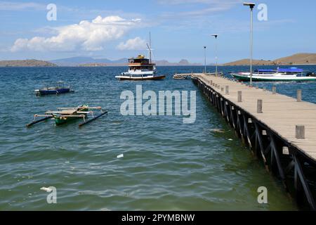 Anlegestelle am Hafen, Dprf Komodo, Komodo-Nationalpark, Komodo-Insel, UNESCO-Weltkulturerbe, Indonesien Stockfoto