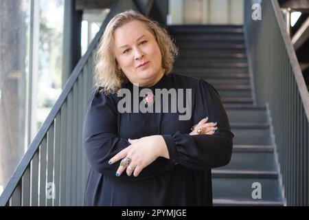 Madrid, Spanien. 04. Mai 2023. Die Schriftstellerin Alana S. Portero posiert während der Porträtsitzung in Madrid. (Foto: Atilano Garcia/SOPA Images/Sipa USA) Guthaben: SIPA USA/Alamy Live News Stockfoto