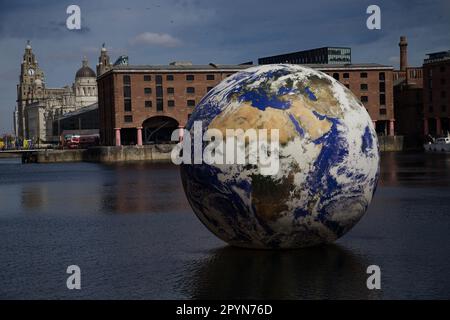 Die Stille der schwimmenden Erde Stockfoto