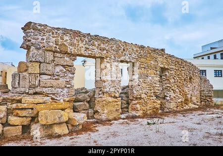 Die archäologische Stätte Castillo de la Villa in der Altstadt von Cadiz, Spanien Stockfoto