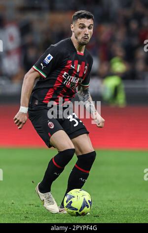 Mailand, Italien. 03. Mai 2023. San Siro Stadium, 03.05.23 Rade Krunic (33 Mailand) während des Spiels der Serie A zwischen AC Milan und US Cremonese im San Siro Stadium in Mailand, Italien Fußball (Cristiano Mazzi/SPP) Guthaben: SPP Sport Press Photo. Alamy Live News Stockfoto